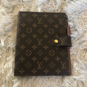 Louis Vuitton Large Ring Agenda Cover
